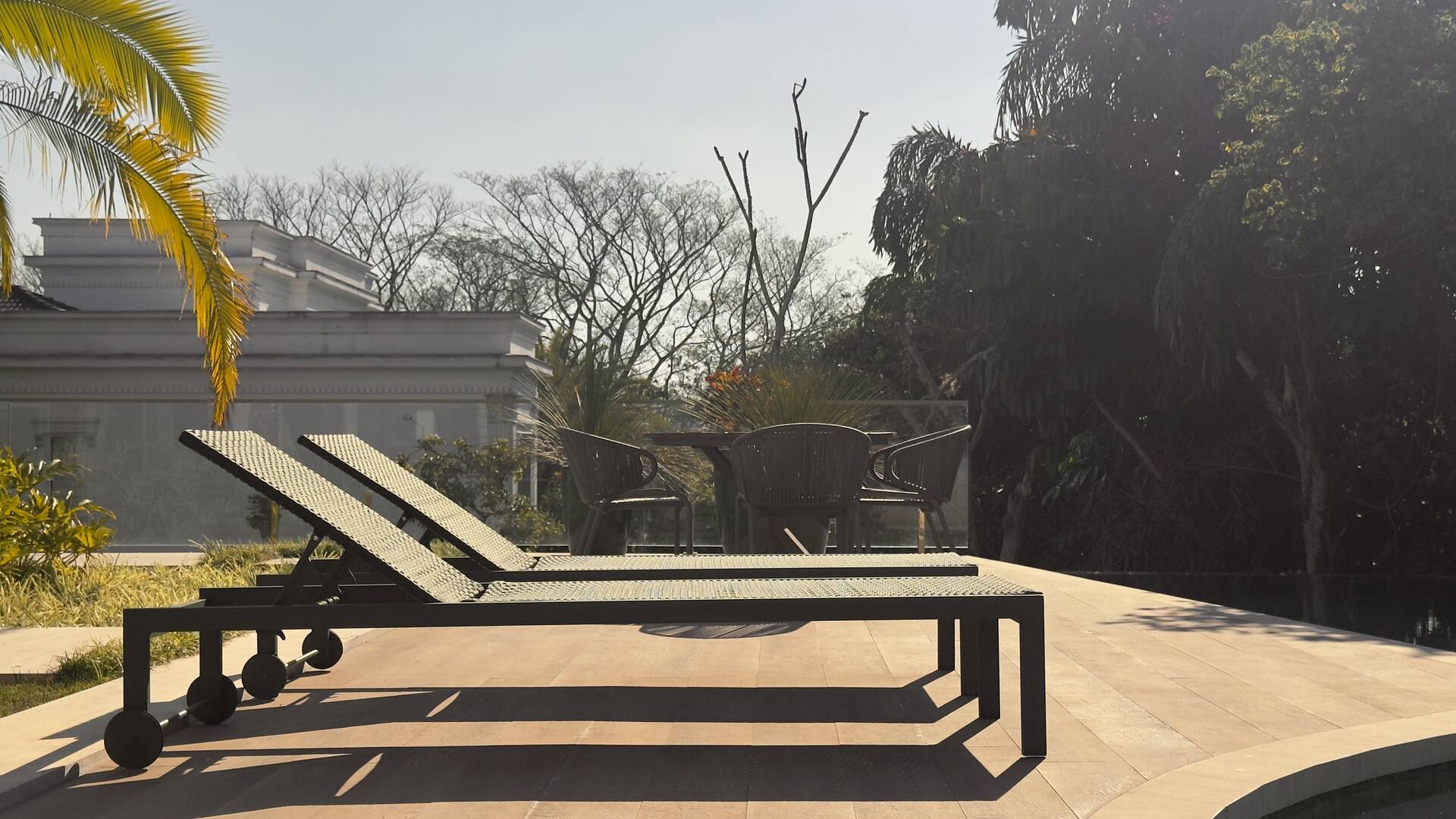 Casa à venda no Tamboré 2 com 1.800 m², 6 suítes e rooftop de 450 m²