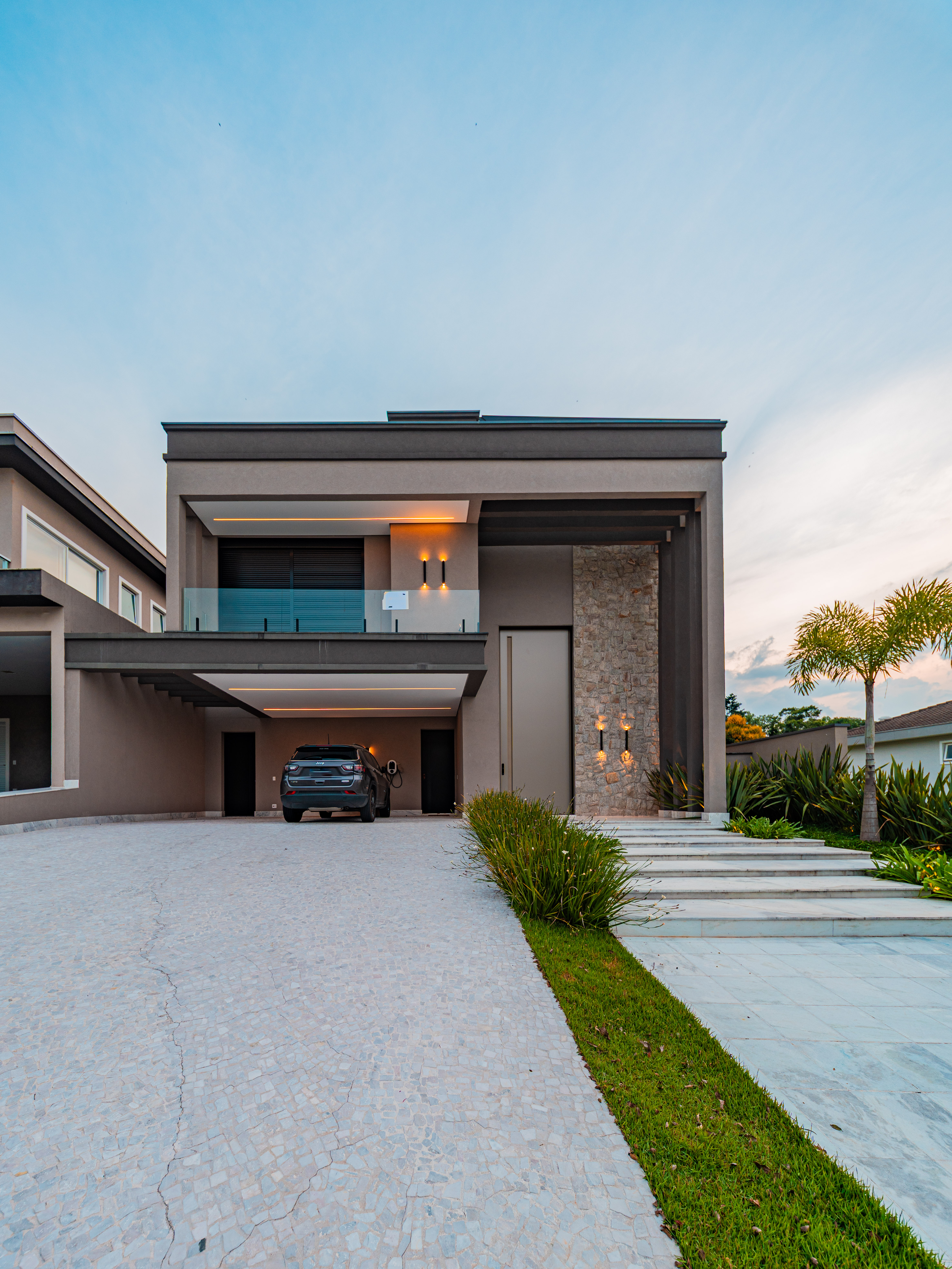 Casa Nova e Moderna com Vista Permanente – Alphaville Residencial Gênesis 2
