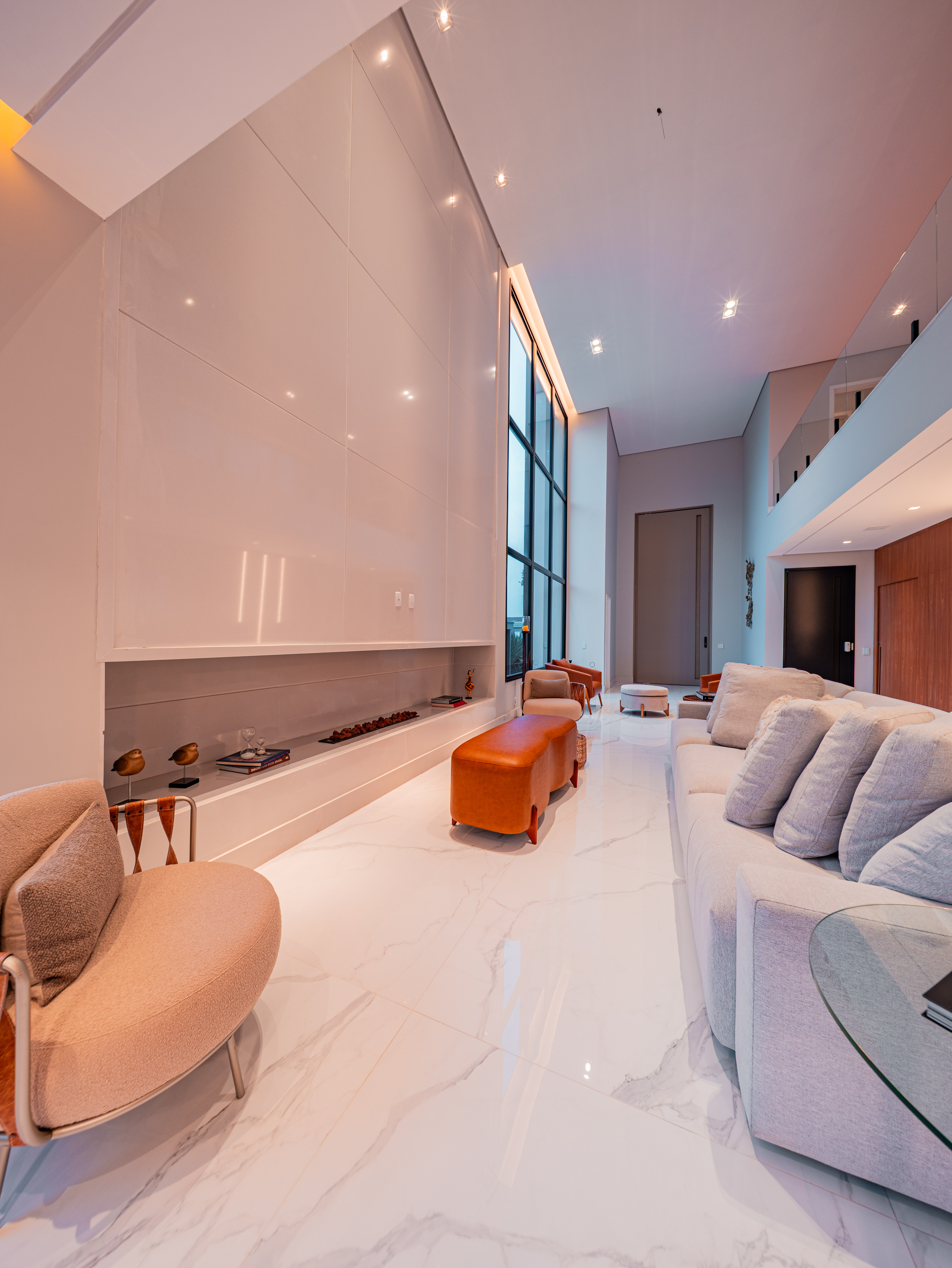 Casa Nova e Moderna com Vista Permanente – Alphaville Residencial Gênesis 2