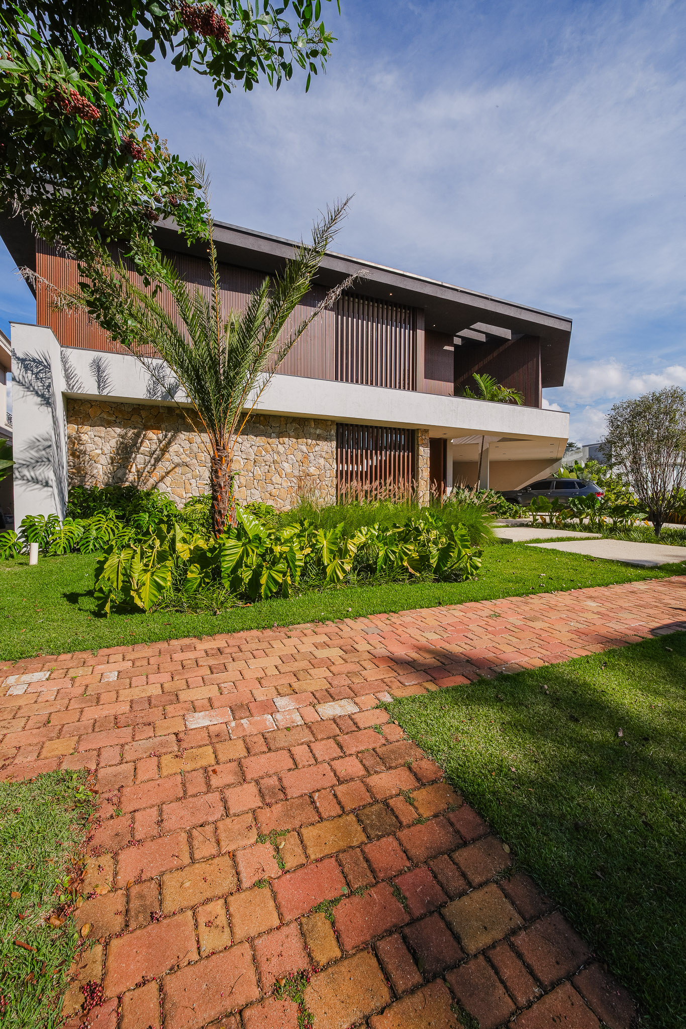 Casa Contemporânea e Integração com a Natureza