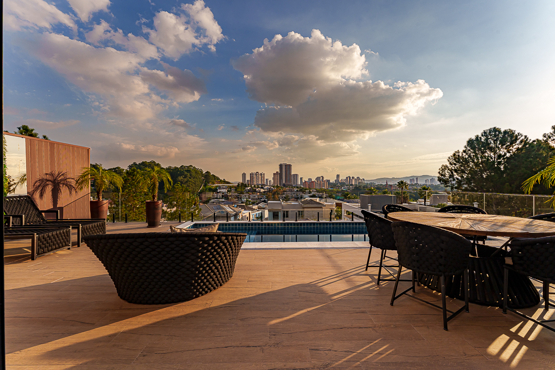 Casa Mobiliada no Villa Solaia com 4 Suítes, Elevador e Vista Panorâmica