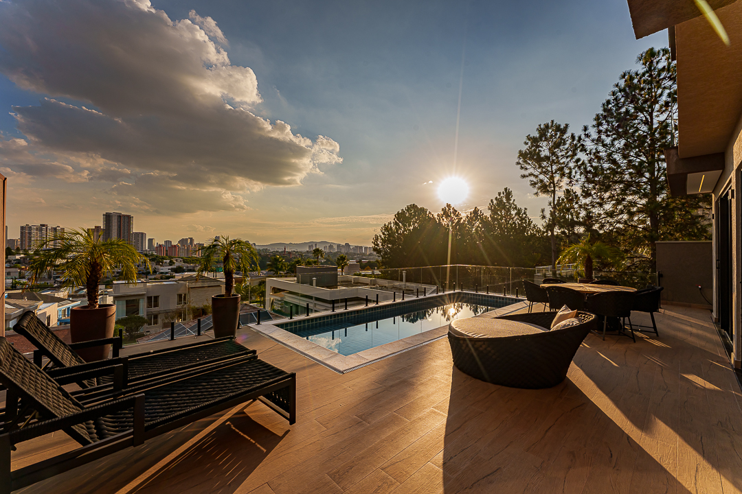 Casa Mobiliada no Villa Solaia com 4 Suítes, Elevador e Vista Panorâmica