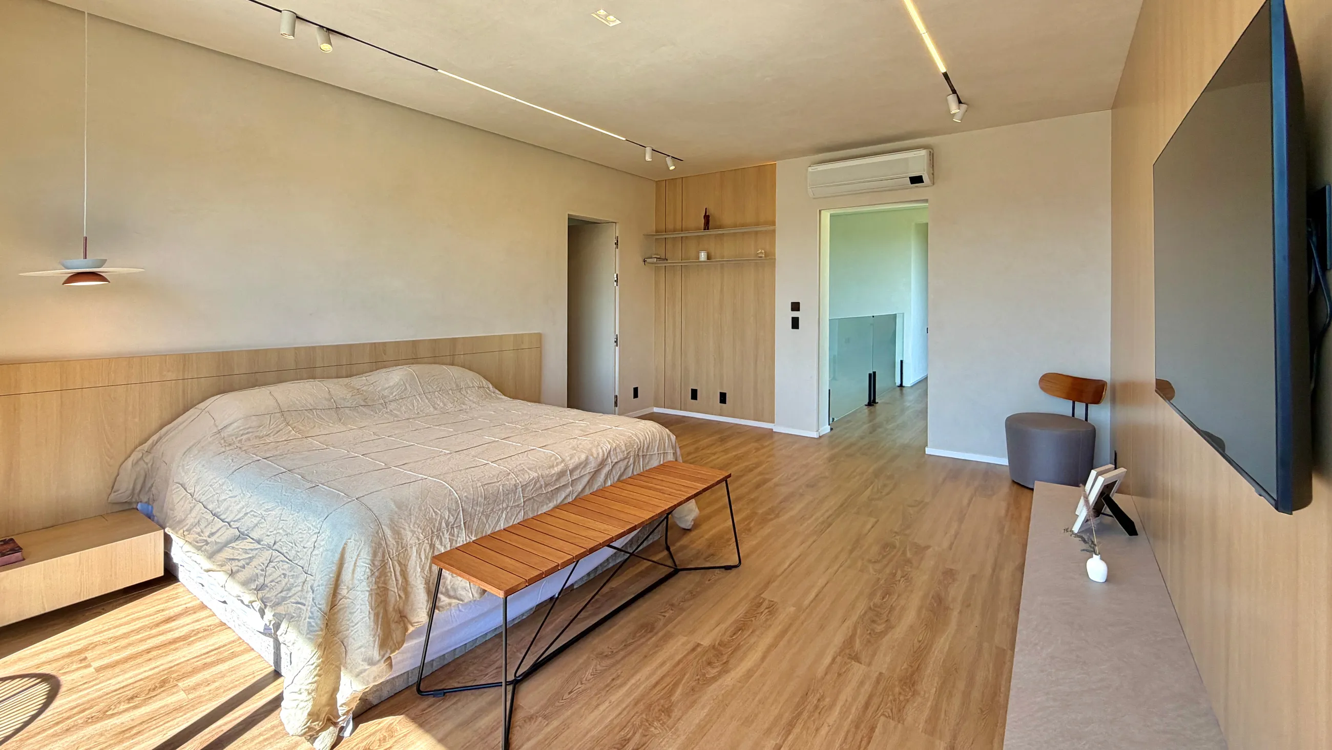 Gênesis II | Casa com 5 Suítes, Piscina e Projeto Contemporâneo