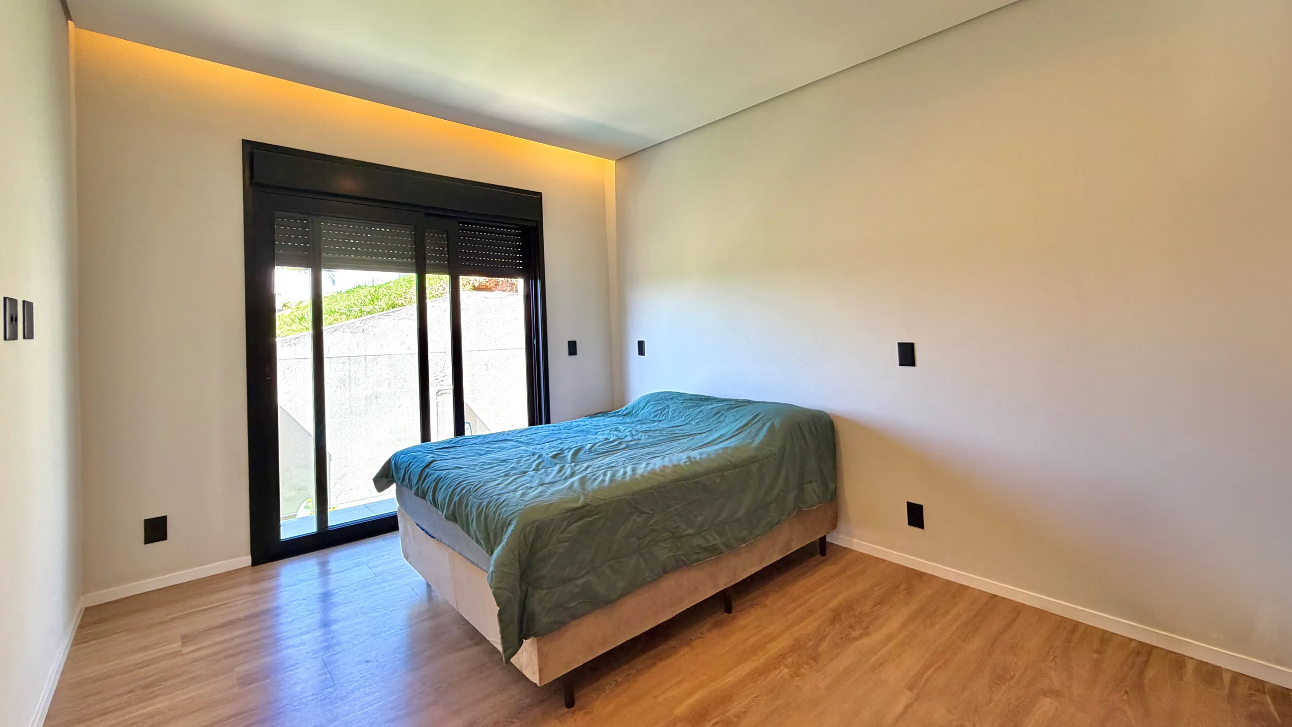 Gênesis II | Casa com 5 Suítes, Piscina e Projeto Contemporâneo