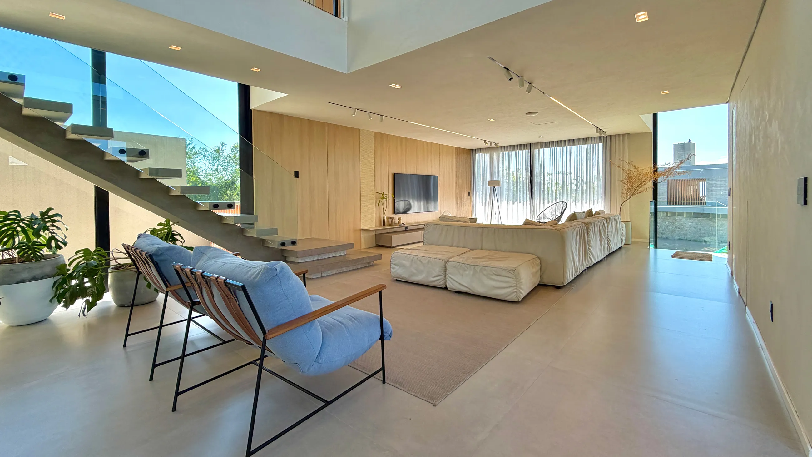 Gênesis II | Casa com 5 Suítes, Piscina e Projeto Contemporâneo
