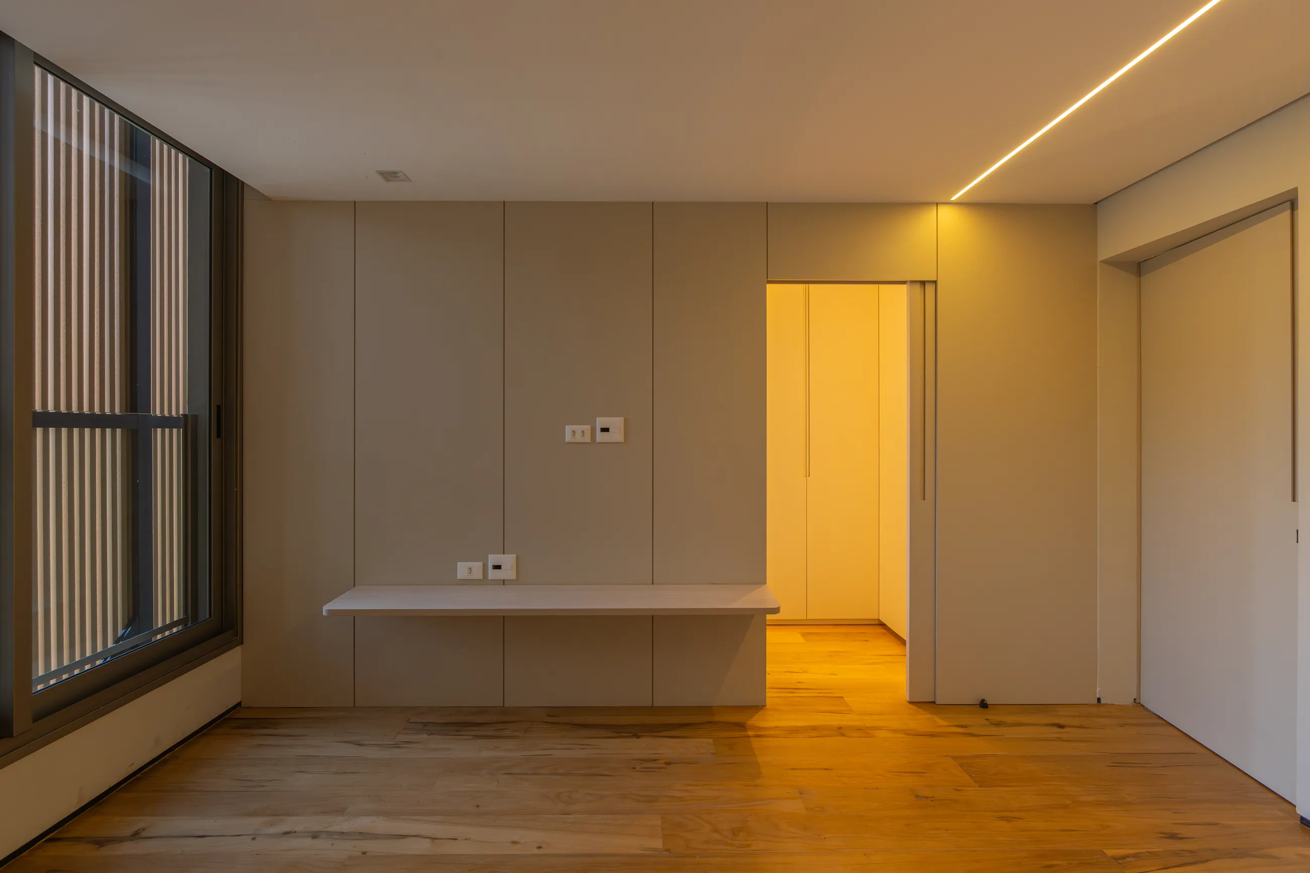 Vila Solaia – Residência com 4 suítes, adega e área gourmet integrada