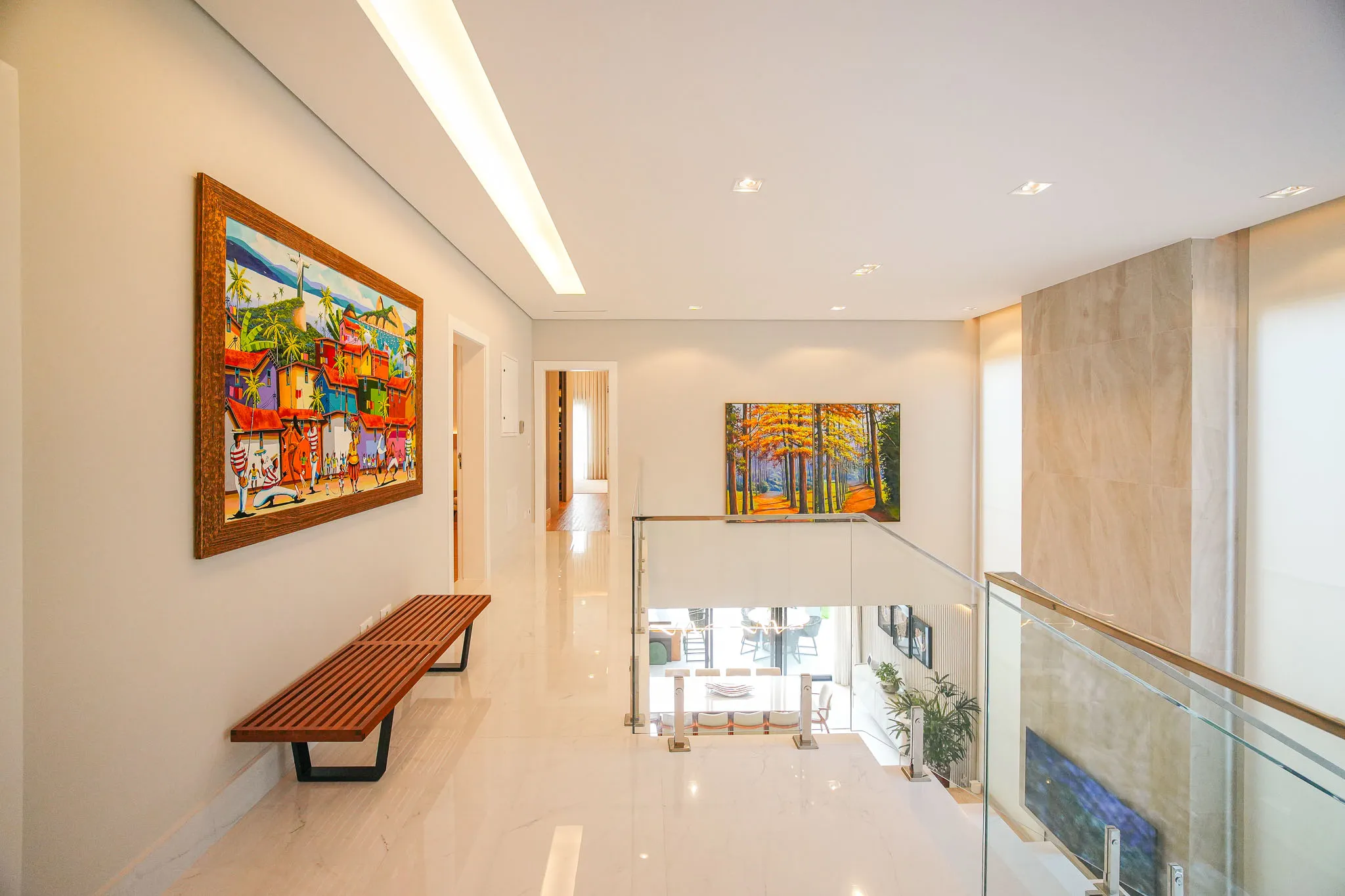 Gênesis II – 372,78 m², 4 suítes, adega climatizada e piscina aquecida