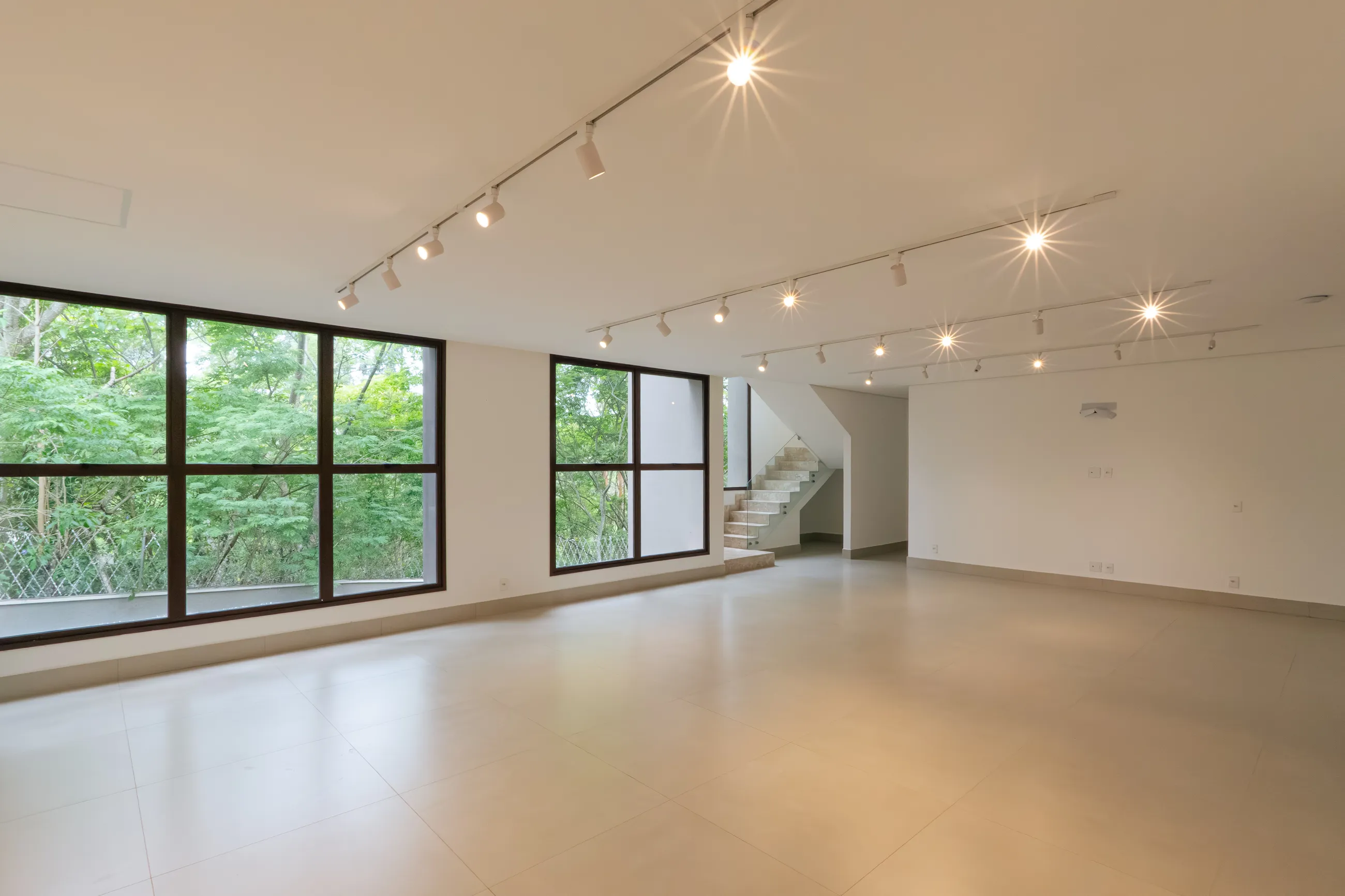 Casa Arles no Tamboré 11 | Porteira Fechada | 4 Suítes | Acabamento Triple A
