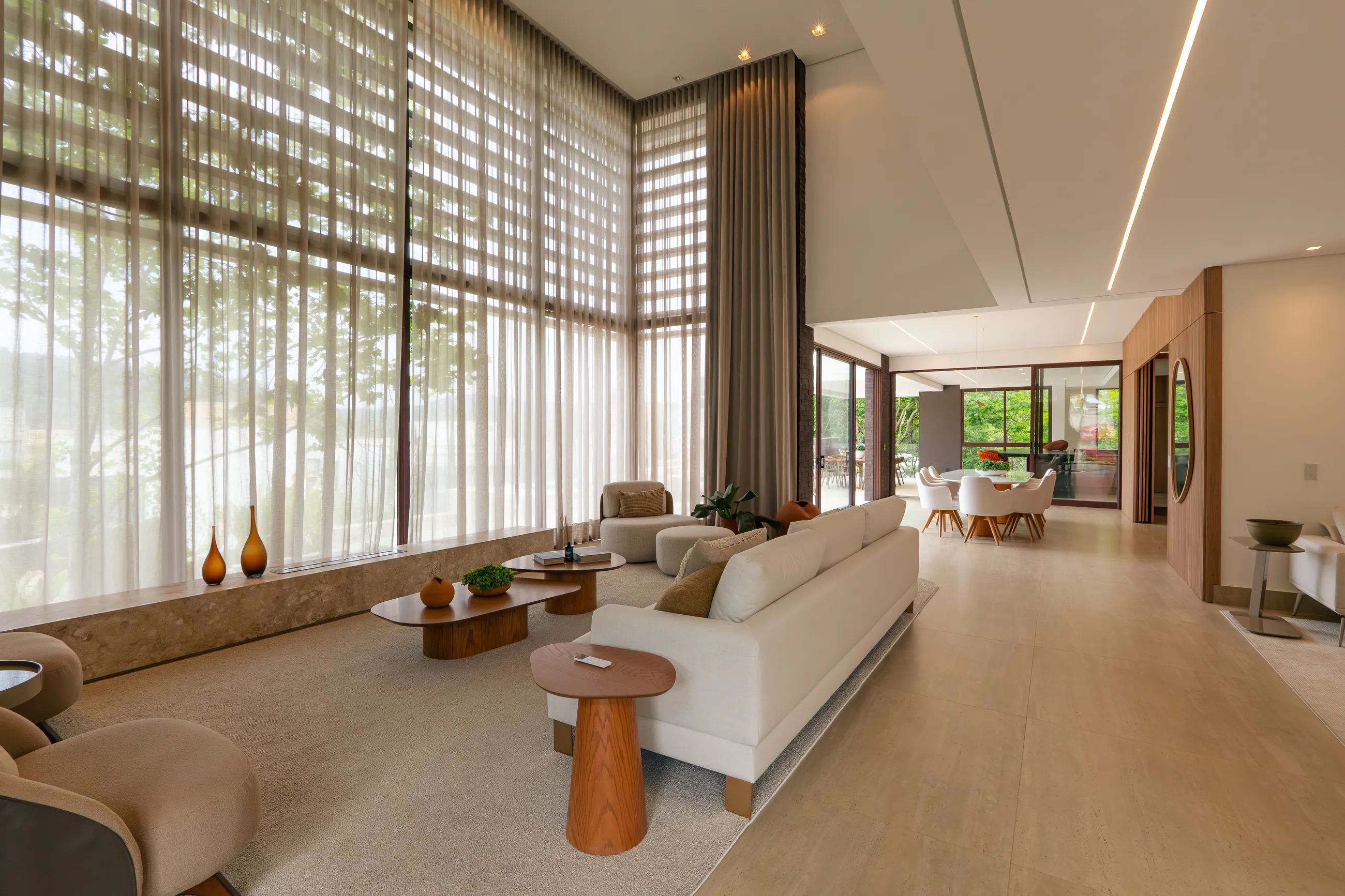 Casa Arles no Tamboré 11 | Porteira Fechada | 4 Suítes | Acabamento Triple A