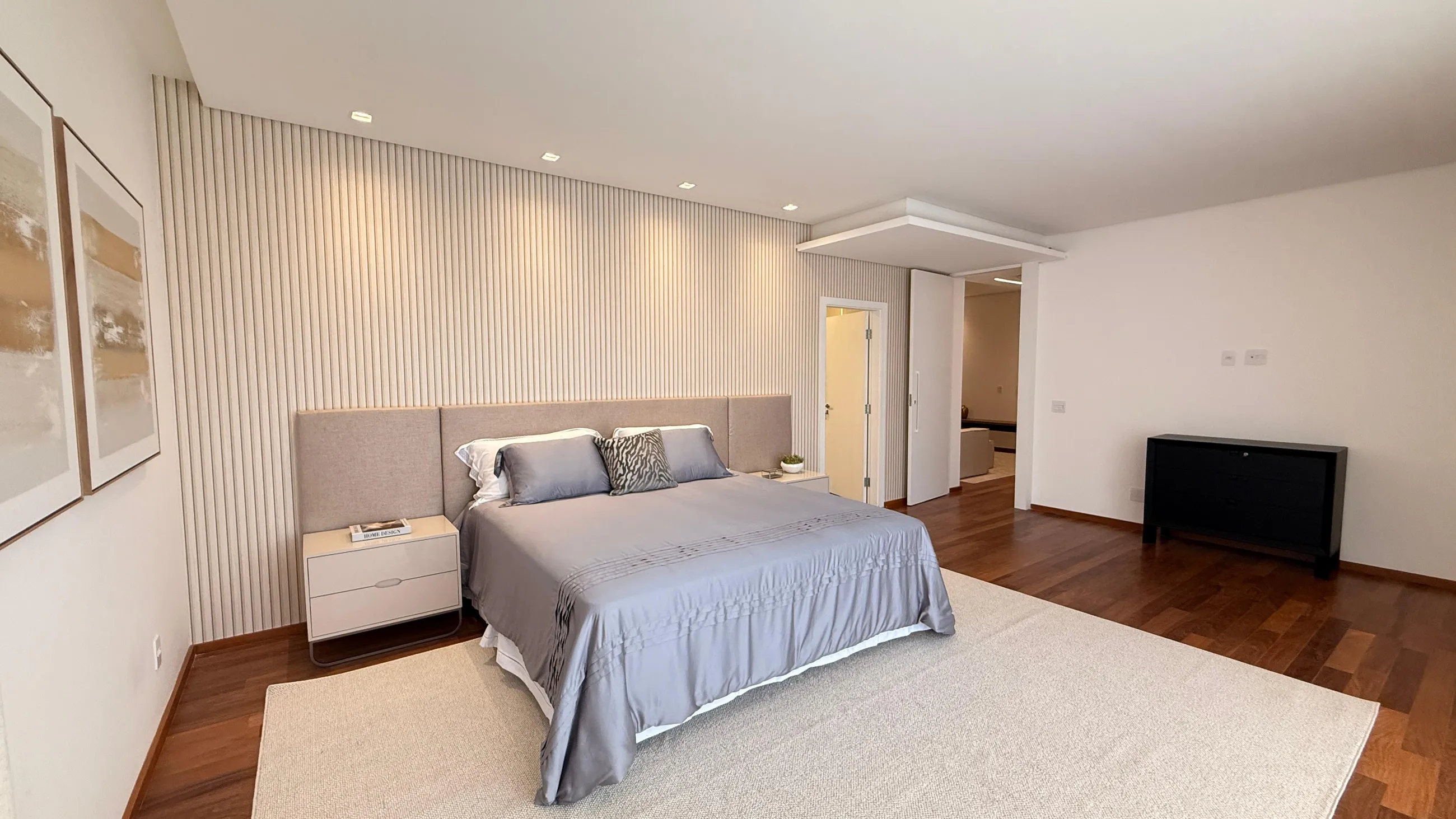 Casa Arles no Tamboré 11 | Porteira Fechada | 4 Suítes | Acabamento Triple A