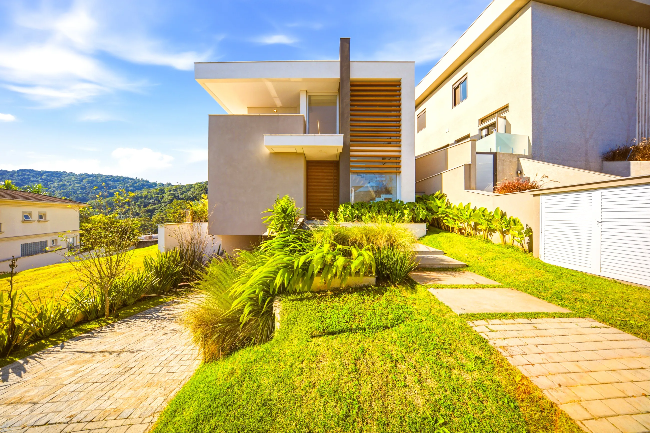 Residência Contemporânea Mobiliada com Vista Permanente para a Montanha no Tamboré 10