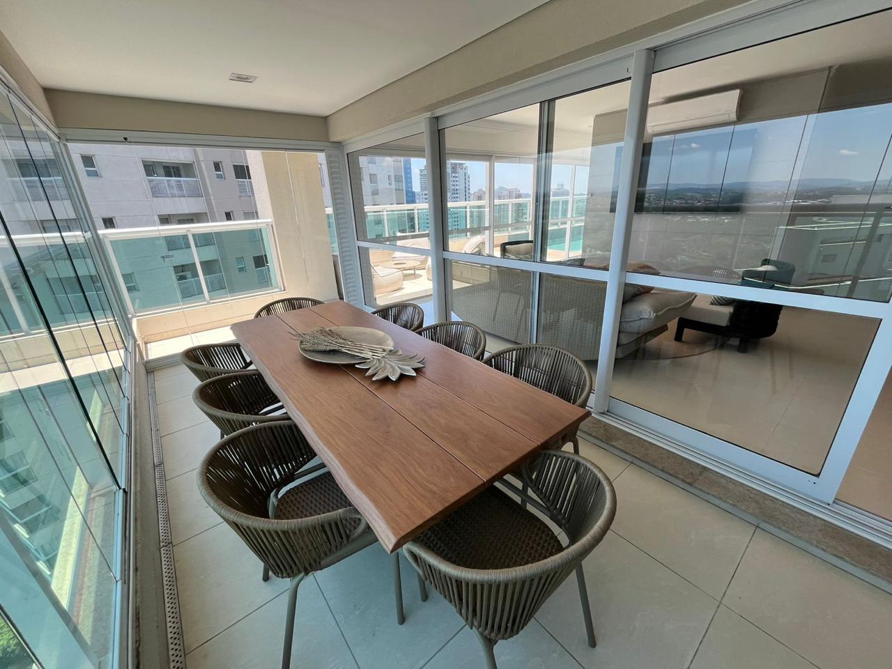 Cobertura Duplex no The Garden | 4 Suítes, Piscina Privativa e Vista para o Pôr do Sol