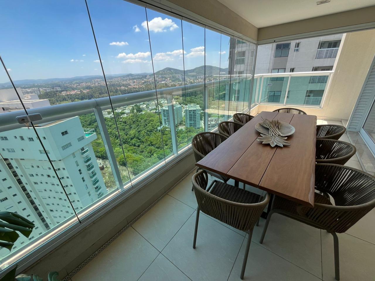 Cobertura Duplex no The Garden | 4 Suítes, Piscina Privativa e Vista para o Pôr do Sol