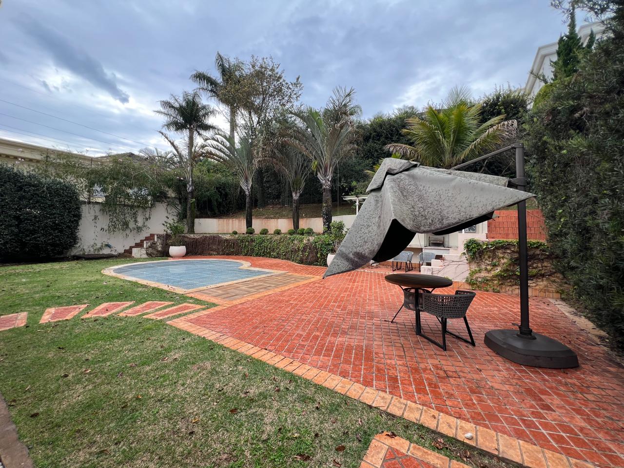Residência com 4 Suítes e 1.020m² de Terreno no Tamboré 2 | Alphaville