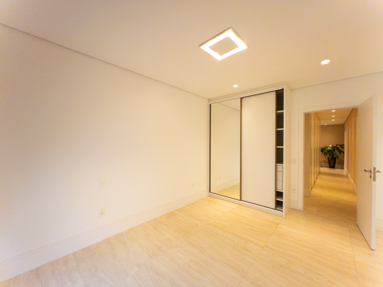 Apartamento mobiliado no centro de Alphaville!