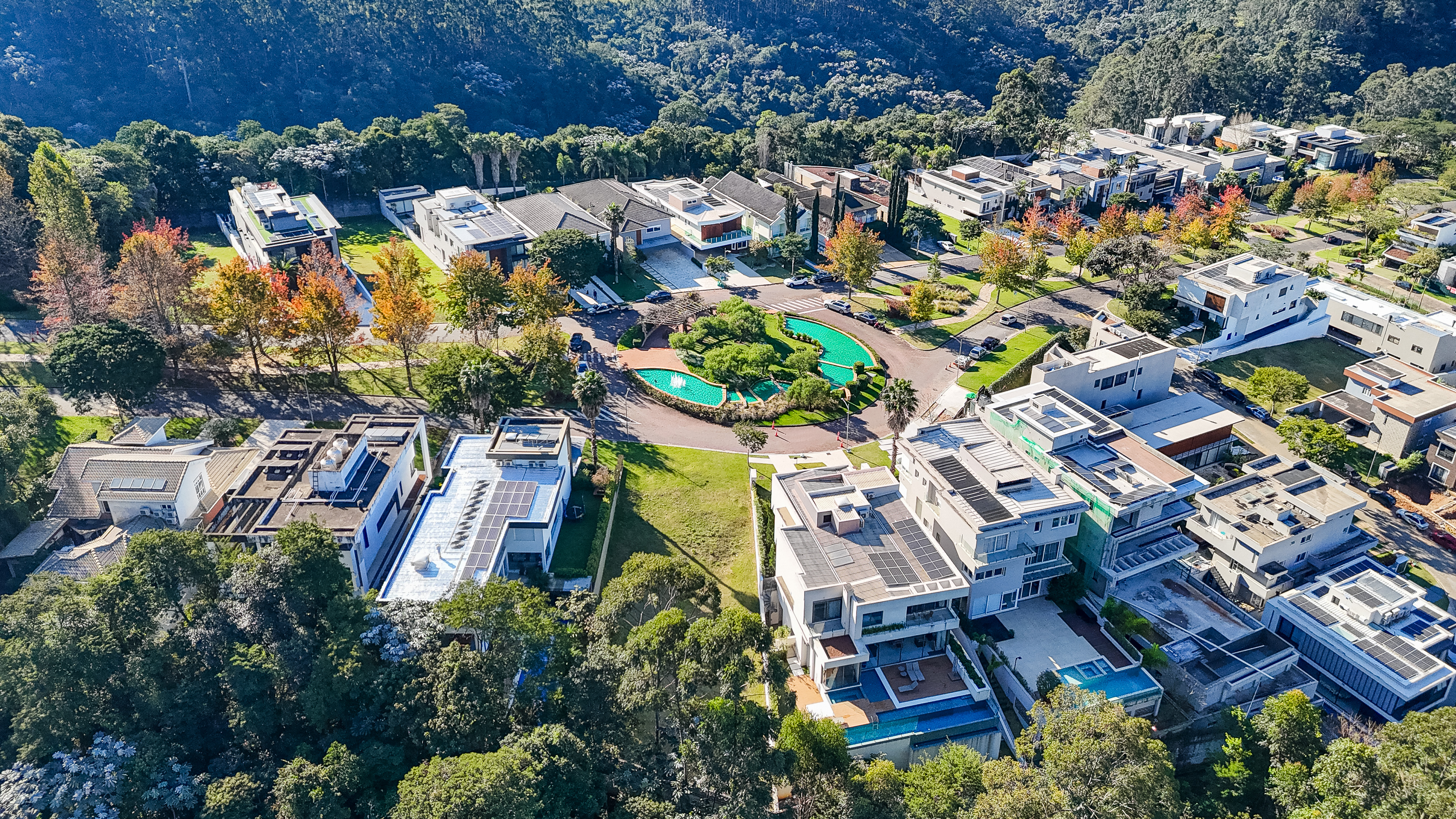 Terreno com vista permanente em frente à praça - Tamboré 11