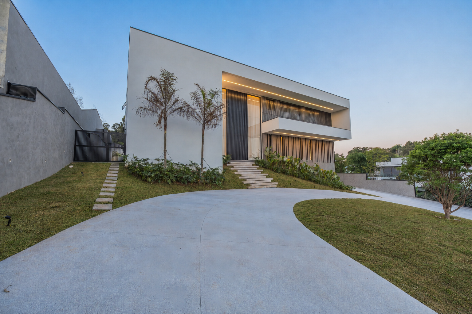 Casa Topázio - 6 suítes e muita área de lazer no Residencial Tamboré 1!