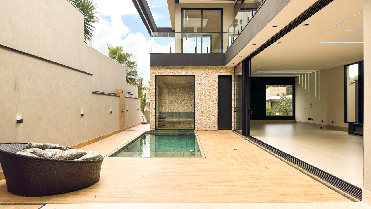 Casa com 4 suítes e arquitetura moderna/contemporânea - Gênesis 2