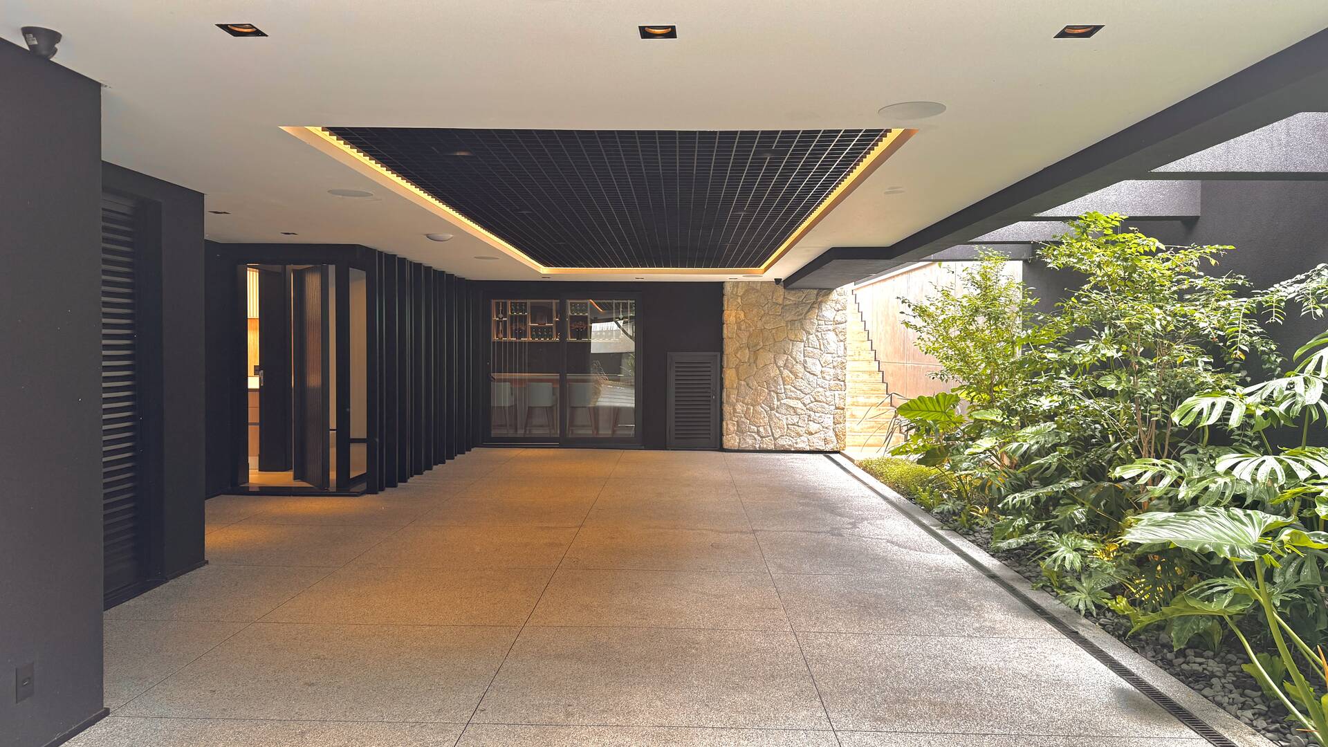 Casa contemporânea com 4 suítes e arquitetura autoral à venda no Itahyê, Alphaville