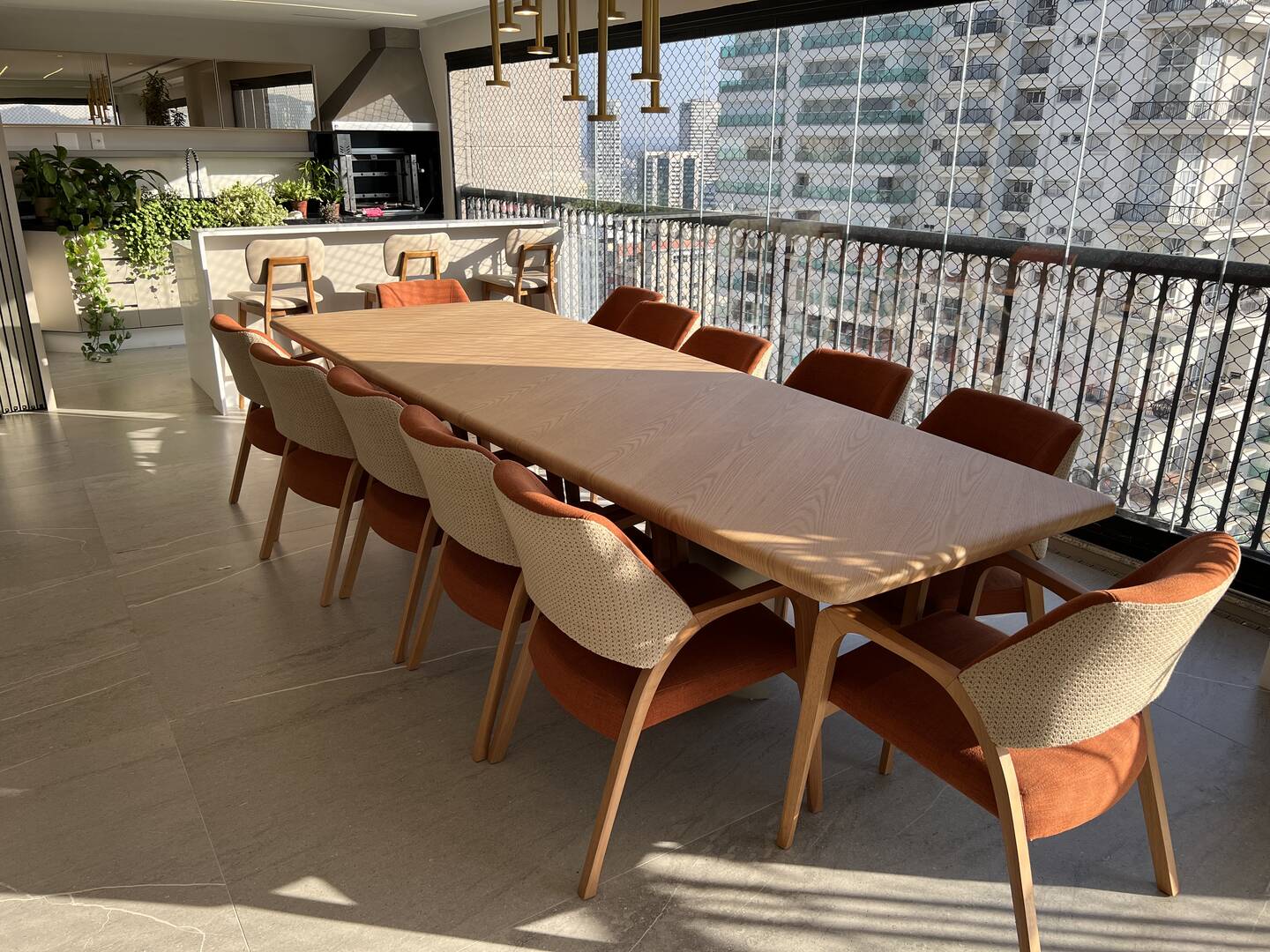 Apartamento à venda no Condomínio Oiapoque em Alphaville com 360 m², 4 suítes e 5 vagas