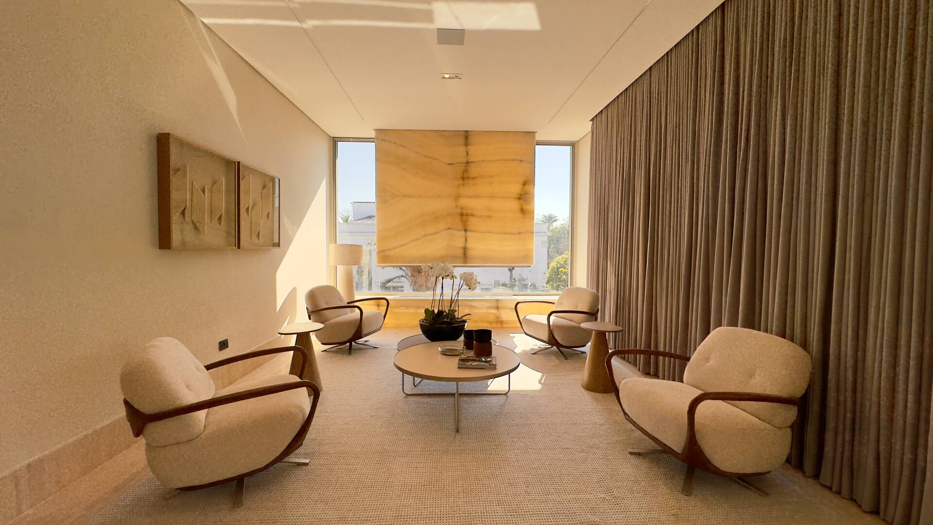 Casa à venda no Tamboré 2 com 1.800 m², 6 suítes e rooftop de 450 m²