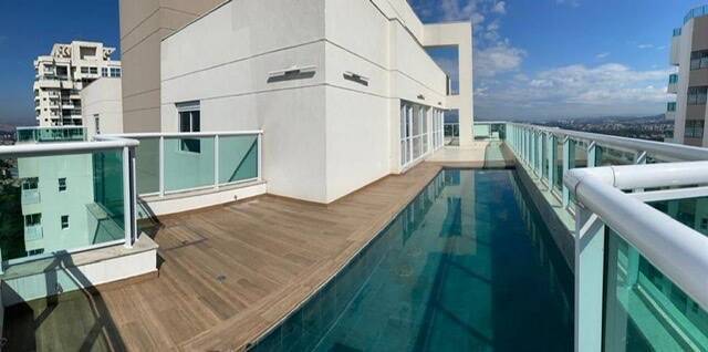 Cobertura Duplex no The Garden | 4 Suítes, Piscina Privativa e Vista para o Pôr do Sol