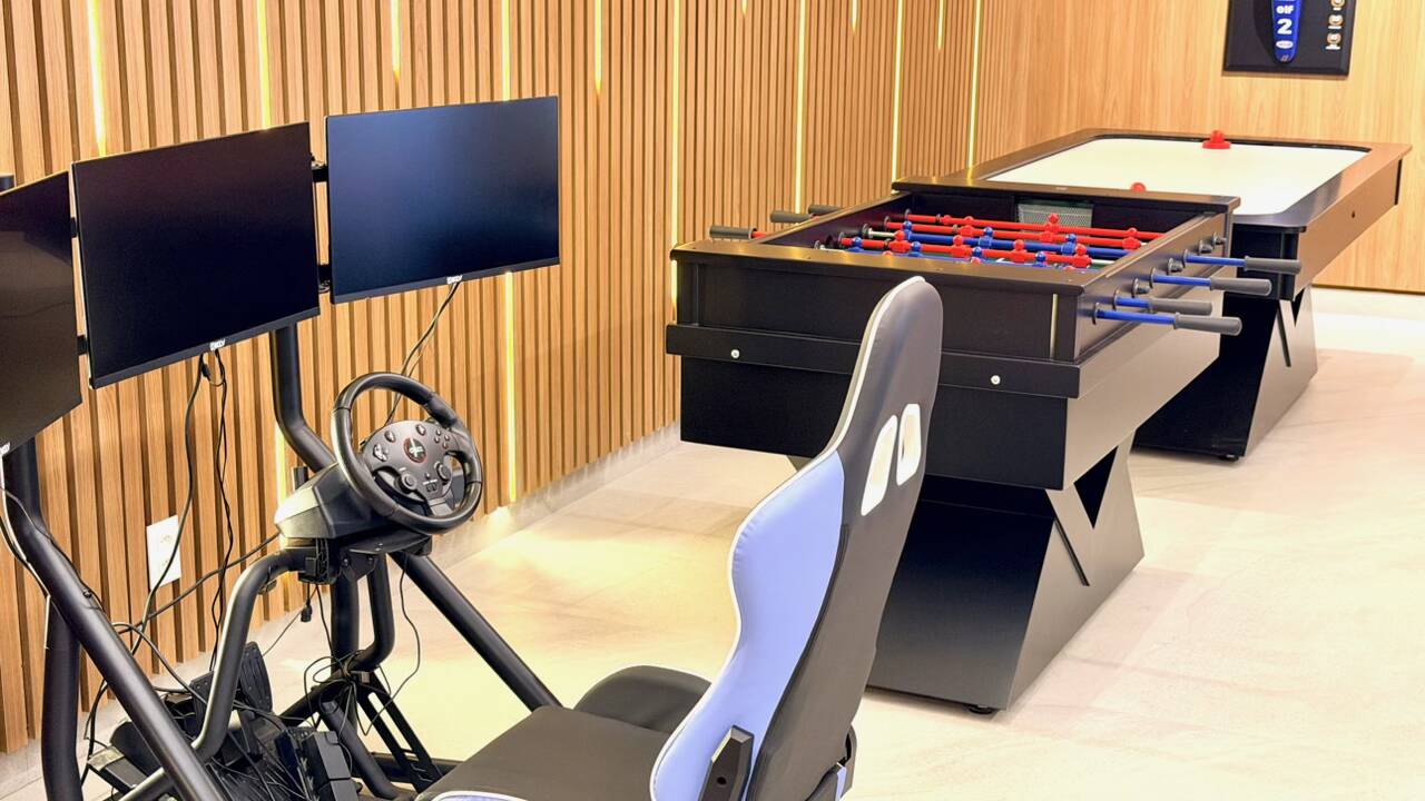 Casa à Venda no Tamboré 3 com 5 Suítes, Man Cave Exclusiva e Lazer Completo