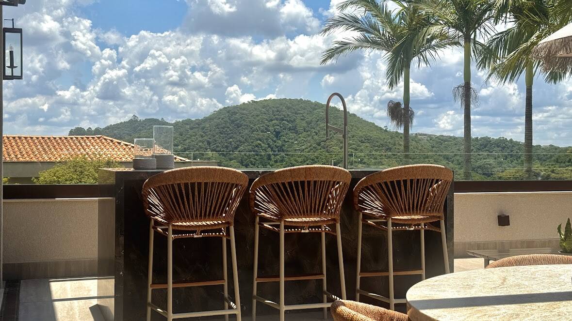 Casa térrea com vista permanente para a reserva à venda no Tamboré 10, Alphaville
