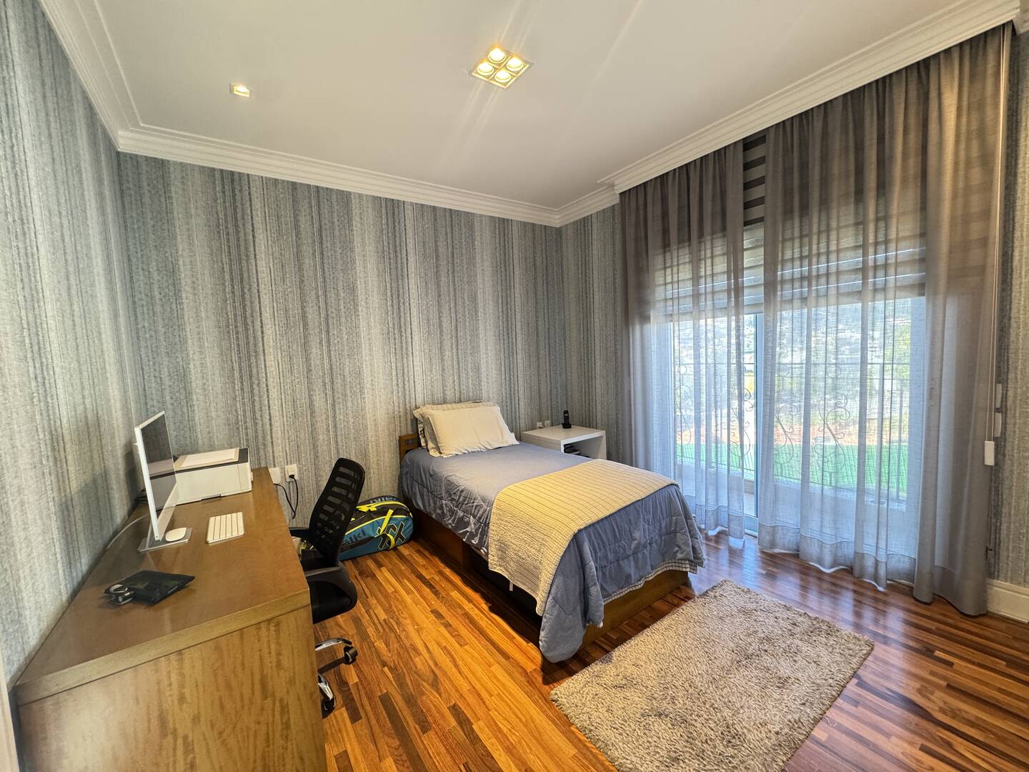 Casa neo-clássica à venda no Villa Solaia Alphaville | Elegância e conforto