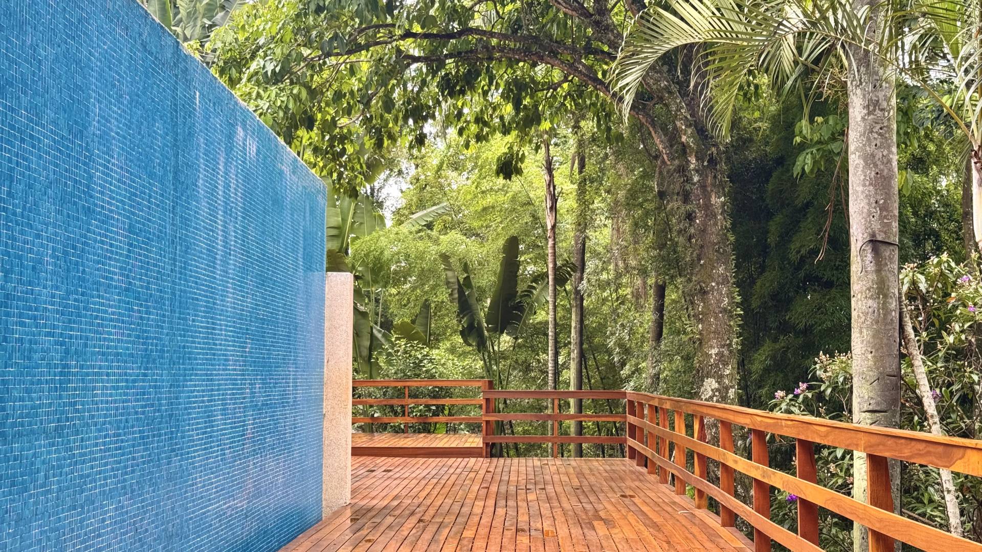 Casa com 6.300m² de terreno privativo - Residencial Tamboré 1
