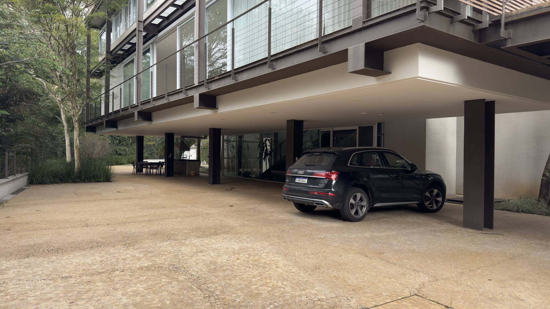 Casa contemporânea sustentável à venda residencial Melville | 4 suítes, elevador e automação