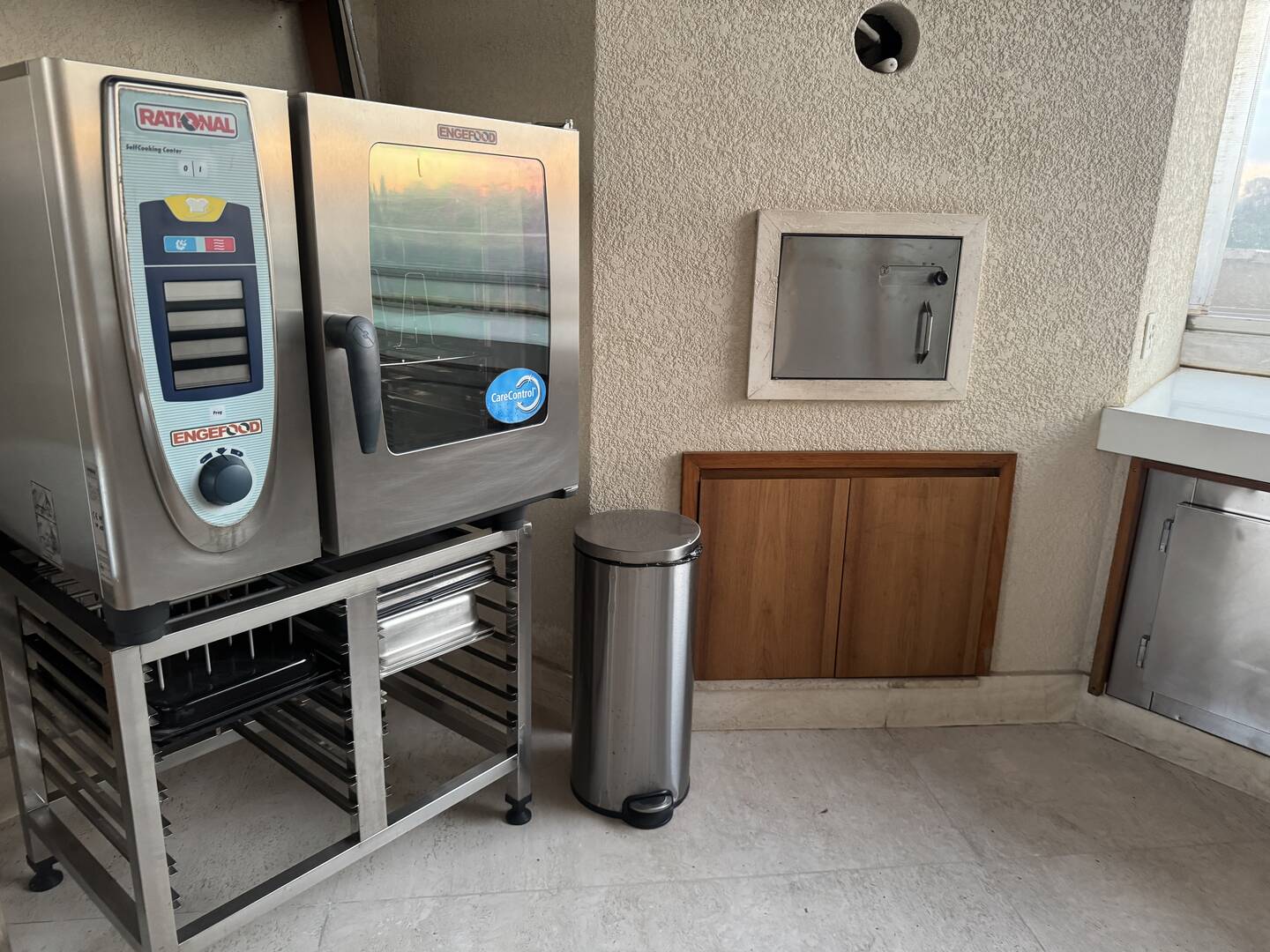 Cobertura duplex à venda em São Paulo com 1.170 m², 4 suítes, piscina privativa e 10 vagas
