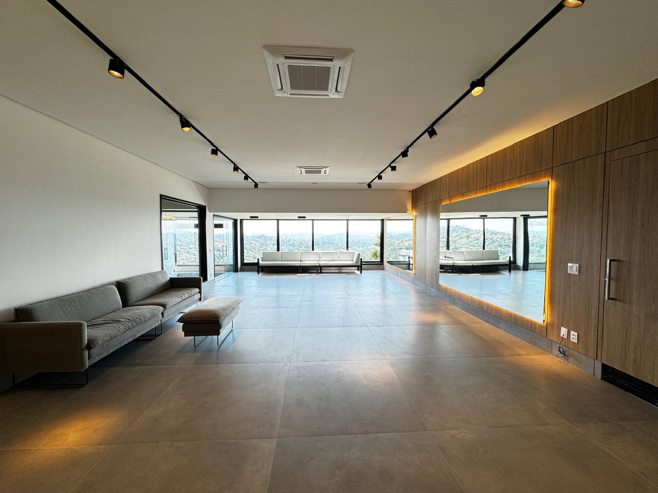Casa nova com a melhor vista do condomínio Genesis 2 em Alphaville SP