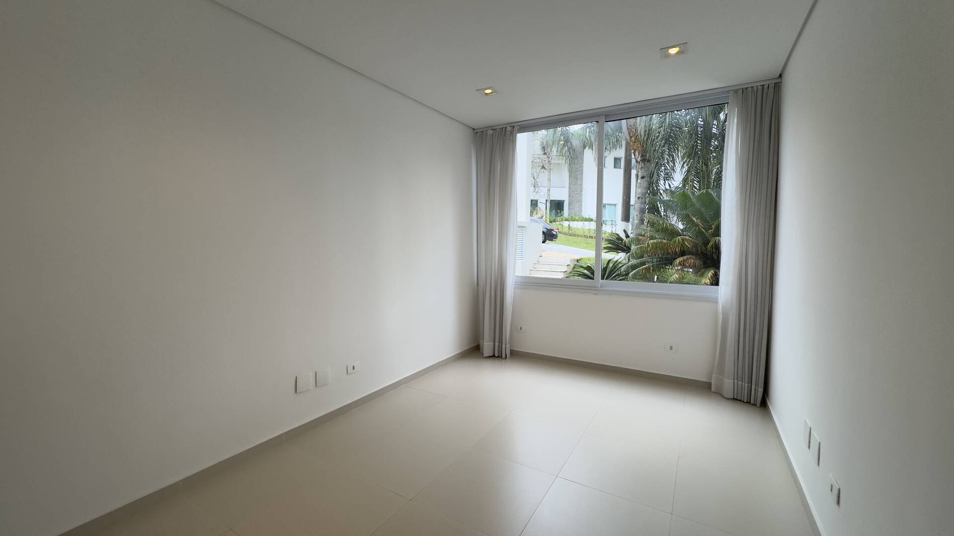 Casa contemporânea sustentável à venda residencial Melville | 4 suítes, elevador e automação