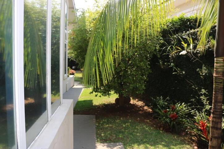 Casa à venda no Tamboré 3 com 4 suítes e excelente potencial para retrofit