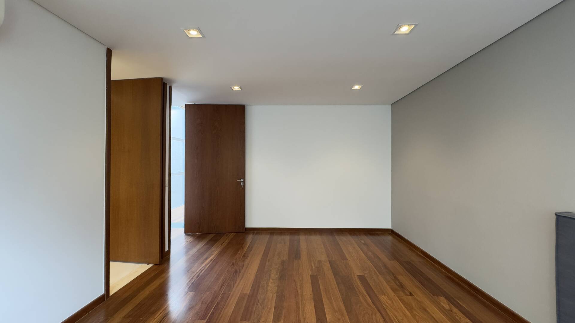 Casa contemporânea sustentável à venda residencial Melville | 4 suítes, elevador e automação