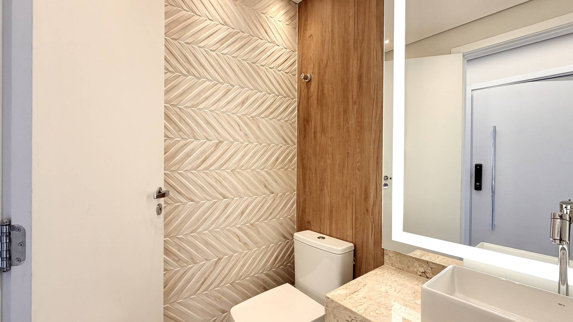 Apartamento mobiliado com 4 suítes e vista permanente para o lago em Alphaville