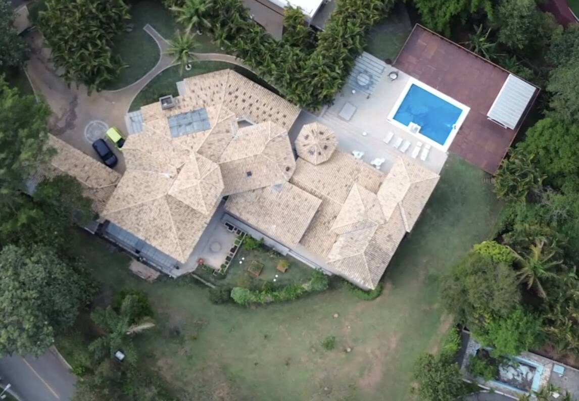 Casa à Venda no Tamboré 1 com 4.000 m², Vista Permanente e Estilo Casa de Campo