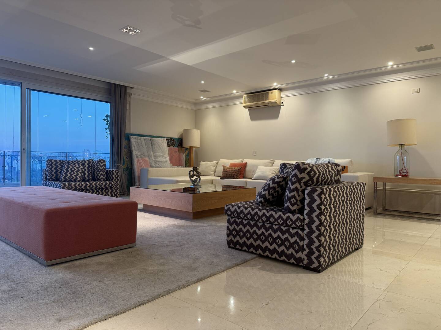 Cobertura duplex à venda em São Paulo com 1.170 m², 4 suítes, piscina privativa e 10 vagas