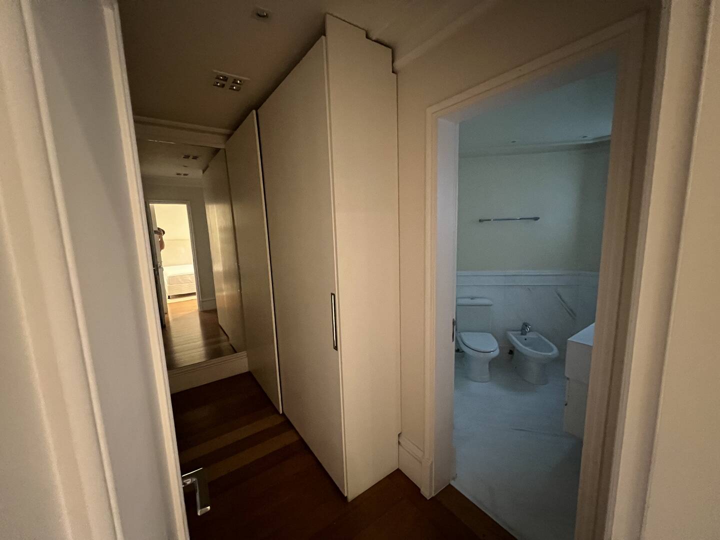 Cobertura duplex à venda em São Paulo com 1.170 m², 4 suítes, piscina privativa e 10 vagas