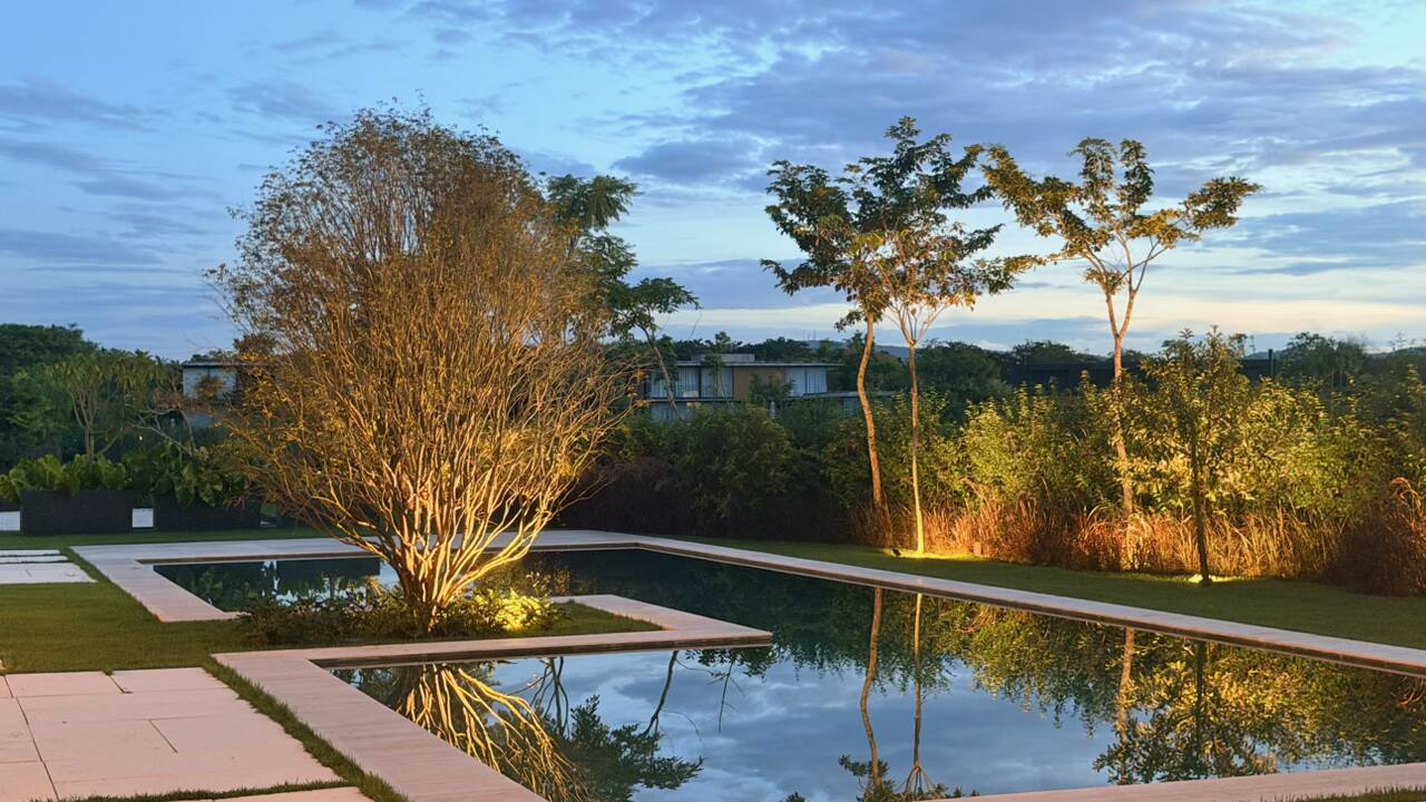 Casa com 7 suítes e vista permanente para o lago na Fazenda Boa Vista