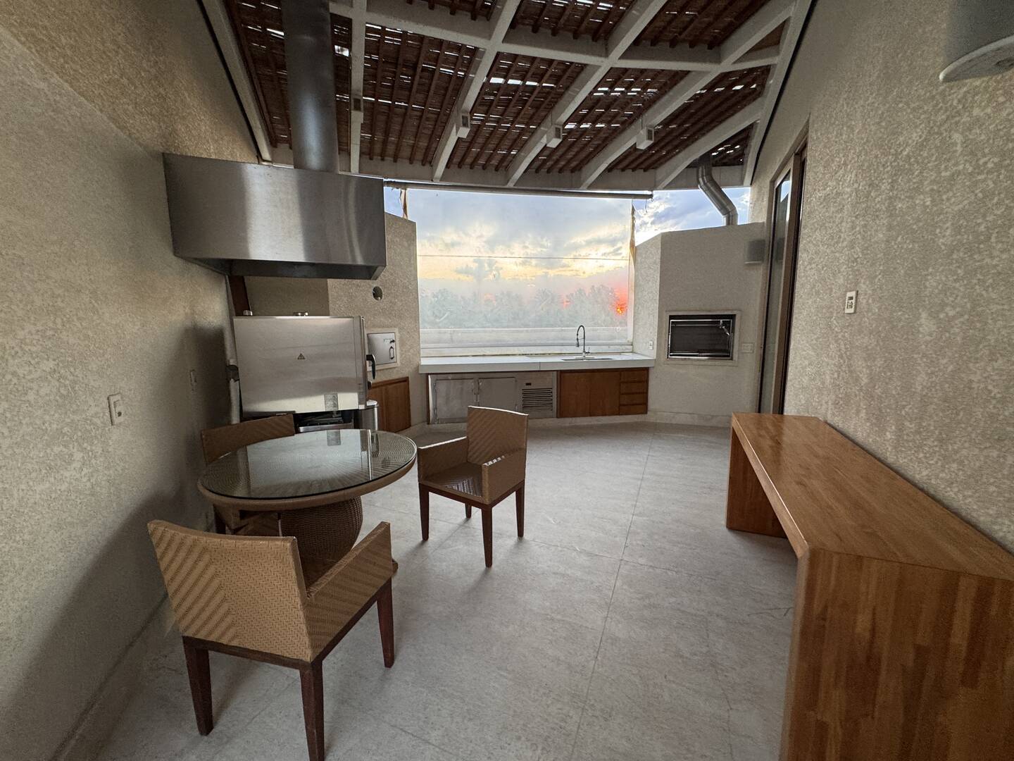 Cobertura duplex à venda em São Paulo com 1.170 m², 4 suítes, piscina privativa e 10 vagas