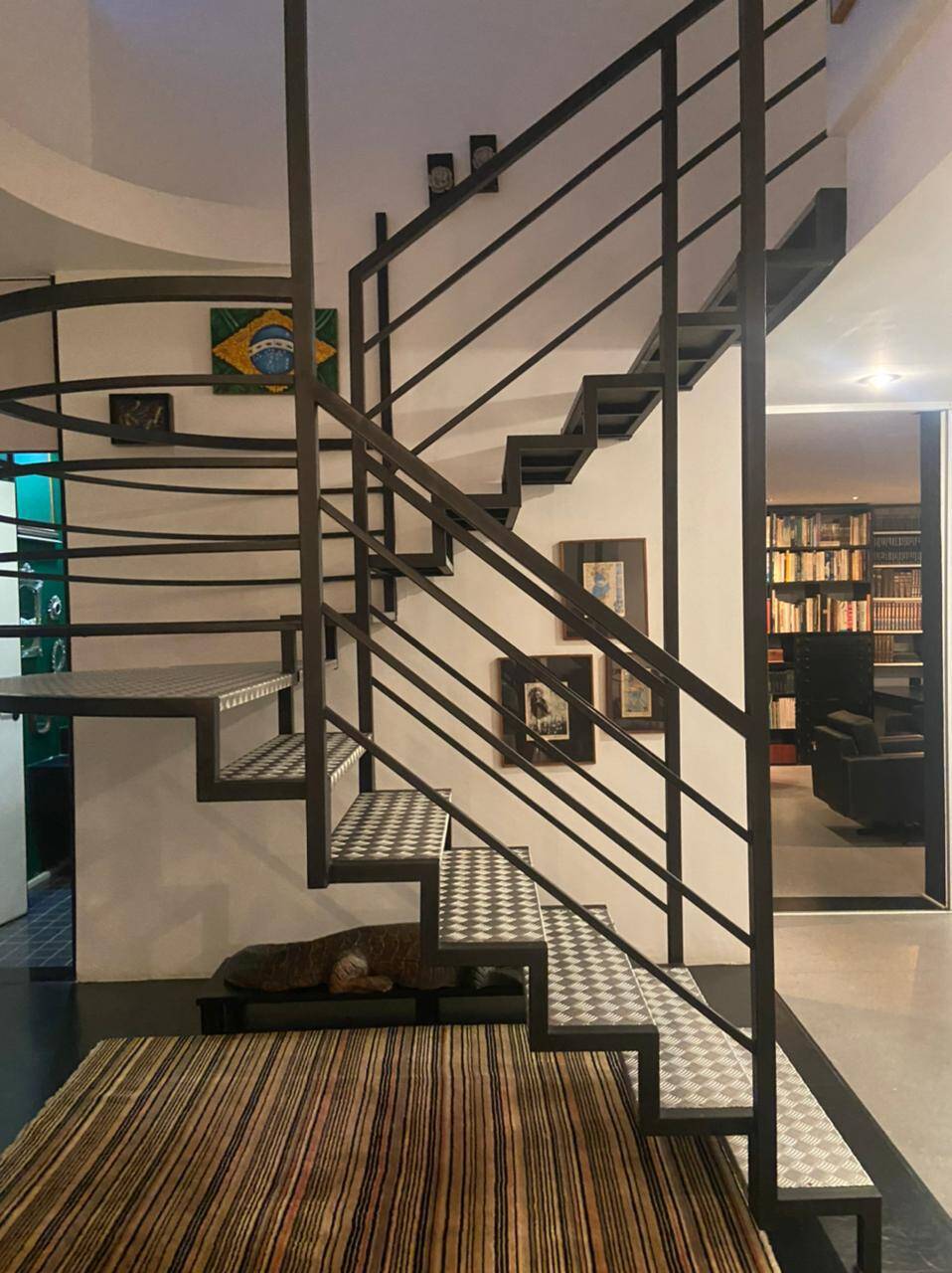 Casa Tamboré 1 - em frente ao lago