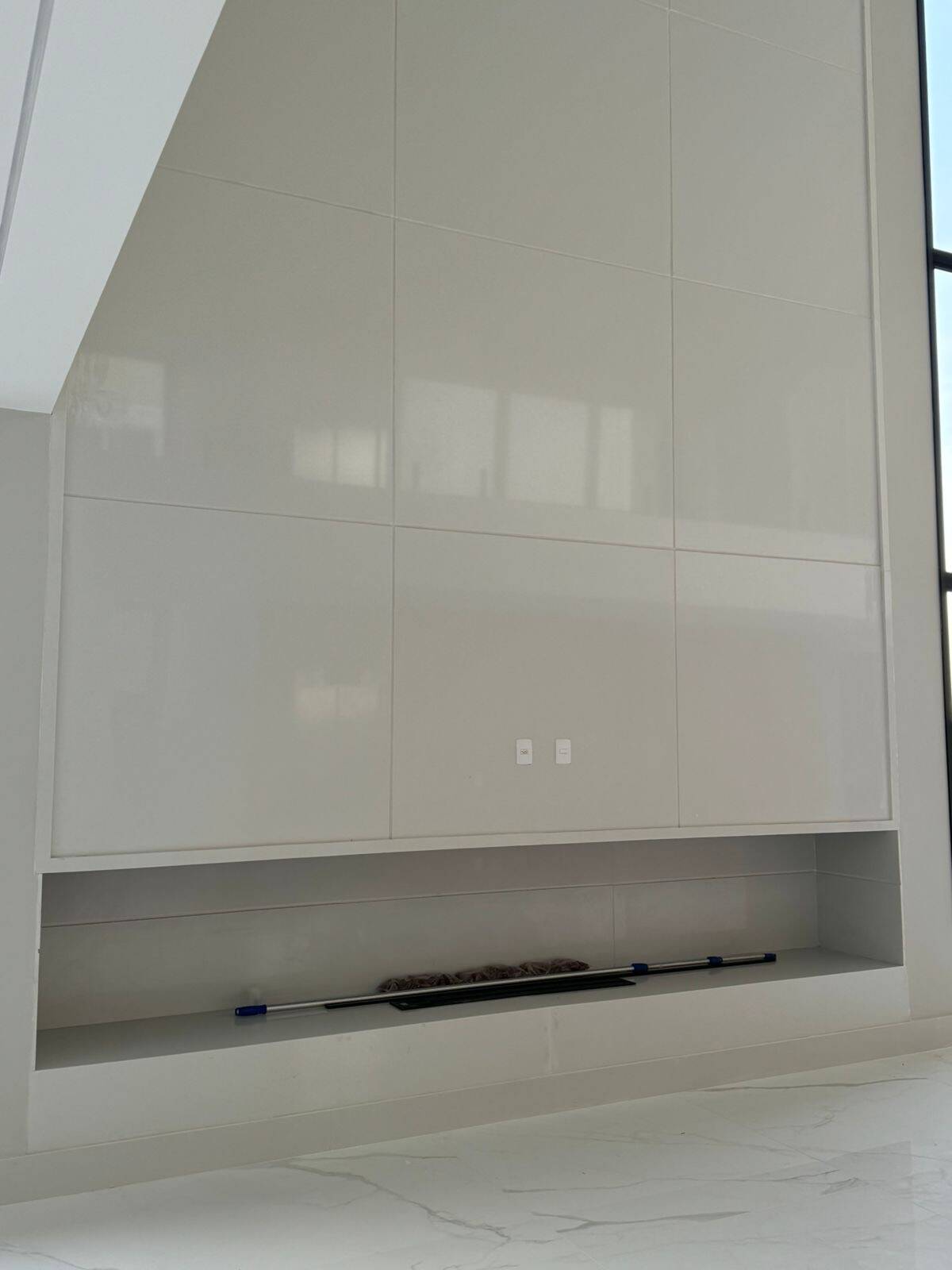 Casa à venda no Gênesis 2 com 4 suítes, elevador e fundos para a mata