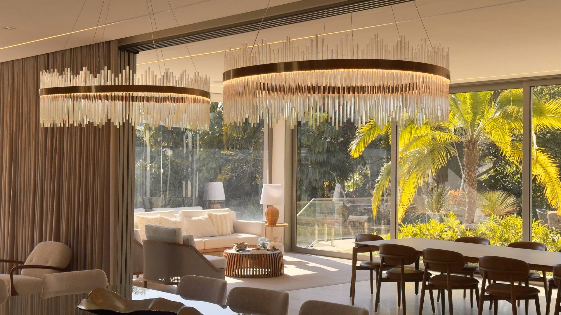 Casa à venda no Tamboré 2 com 1.800 m², 6 suítes e rooftop de 450 m²