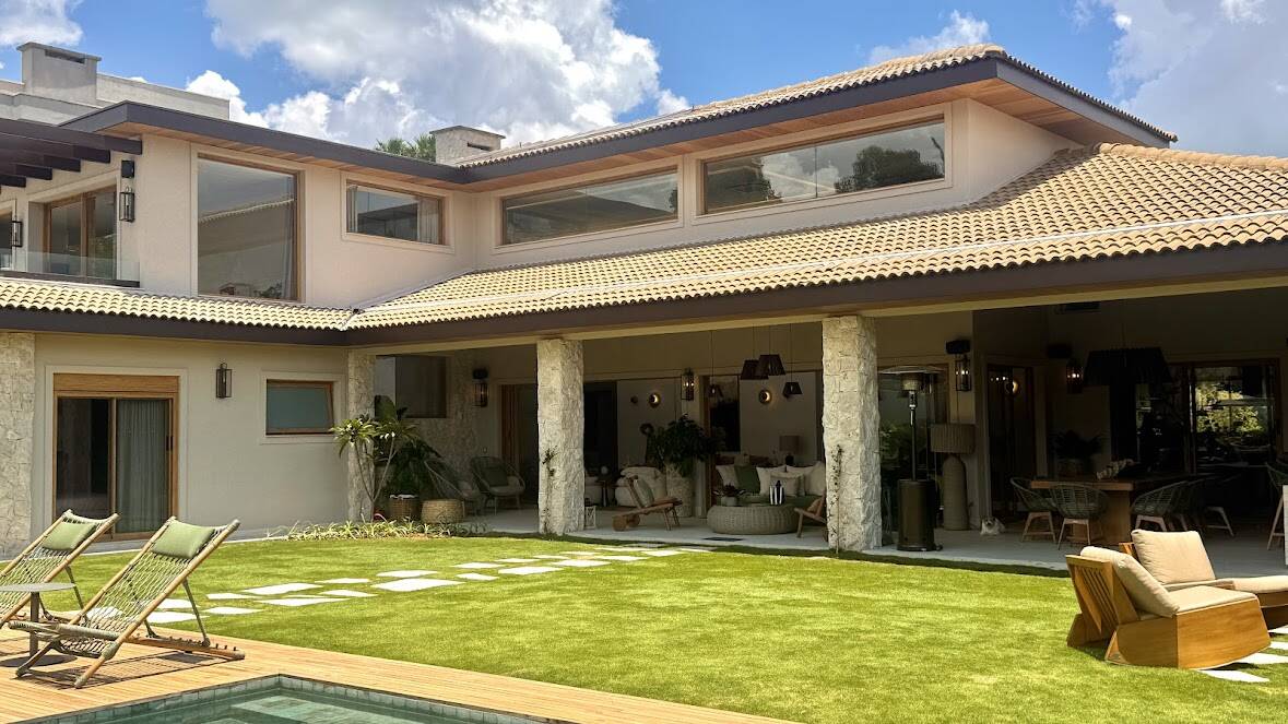 Casa térrea com vista permanente para a reserva à venda no Tamboré 10, Alphaville