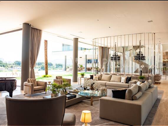 Casa com 6 suítes, vista panorâmica e arquitetura contemporânea no Tamboré 2