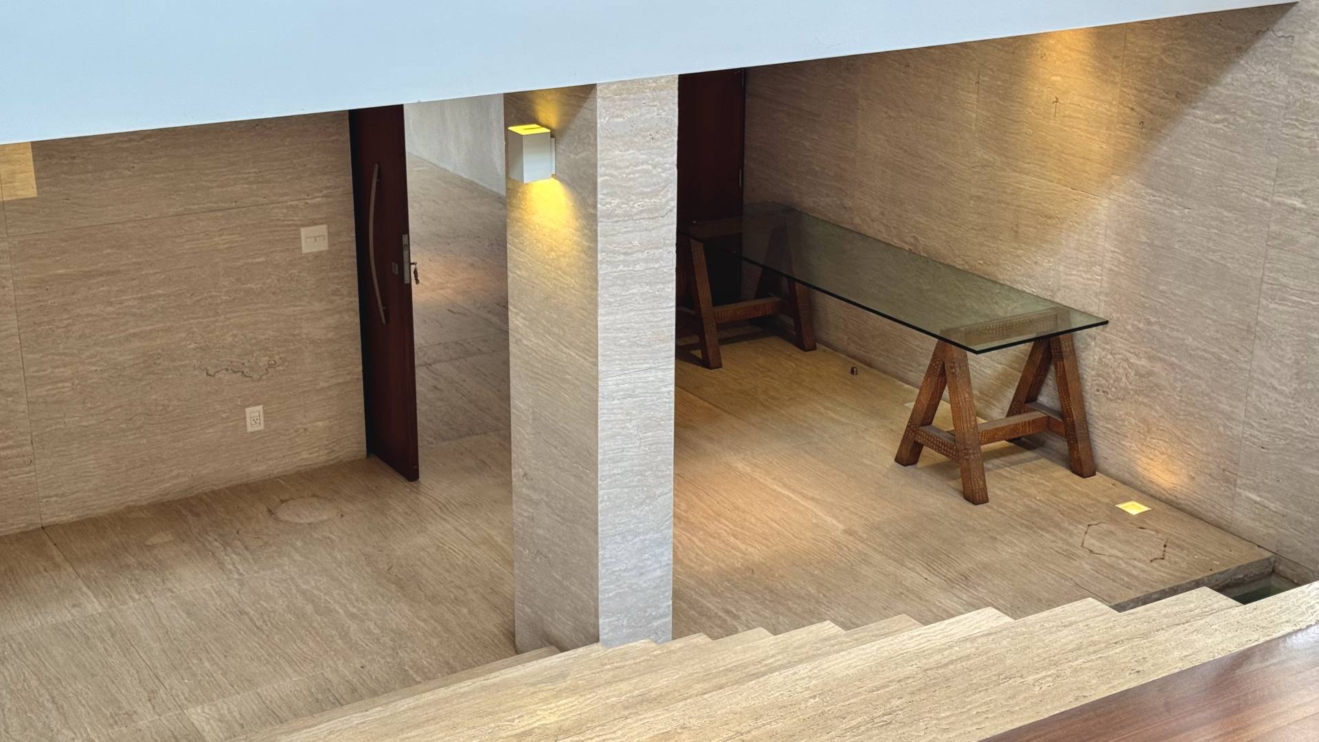 Casa com 6.300m² de terreno privativo - Residencial Tamboré 1