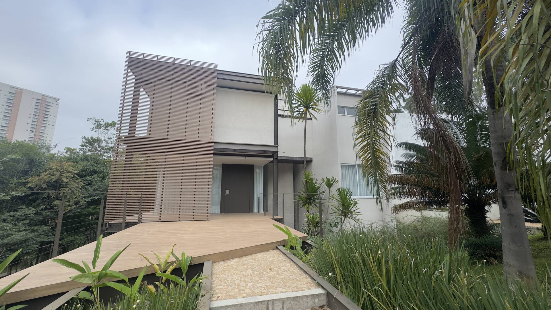 Casa contemporânea sustentável à venda residencial Melville | 4 suítes, elevador e automação