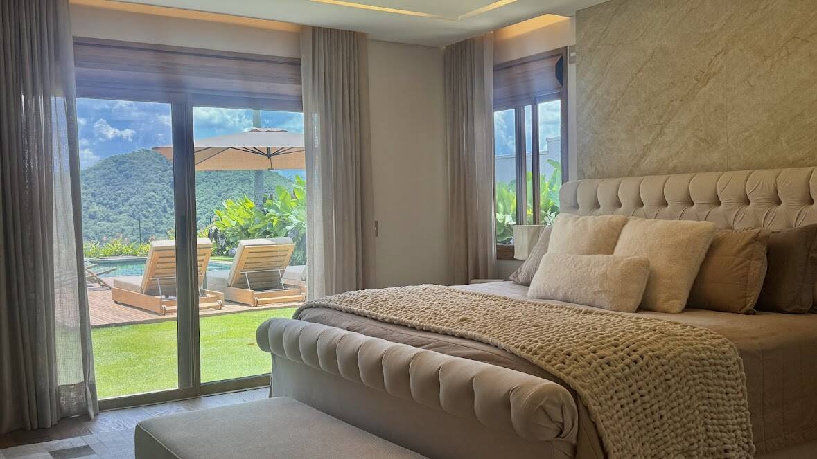 Casa térrea com vista permanente para a reserva à venda no Tamboré 10, Alphaville